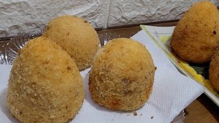 Arancini di riso cotti in friggitrice ad aria e fritti a modo mio [upl. by Hembree]