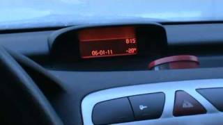 peugeot 307 20 Hdi cold start at 20 Celsius degrees [upl. by Emmy]