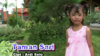 Taman sariciptArdi S Samudra  Leona tiara samudra Official music video [upl. by Lynne]