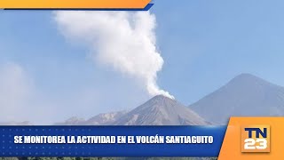 Se monitorea la actividad en el volcán Santiaguito [upl. by Brindell]