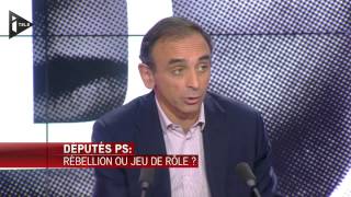 Députés PS  rébellion ou jeu de rôle   CSD [upl. by Burrton201]