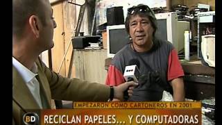 Reciclar emprendimiento solidario  Telefe Noticias [upl. by Irallih]