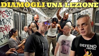 Diamo una Lezione alle borseggiatrici vietato rubare [upl. by Moina]