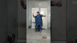 Short dance video mat kar itna gurur Surat o Hasina song [upl. by Lemahs615]