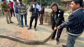 Etna Bada Snake 😲 Phli Baar Dekha [upl. by Analem]