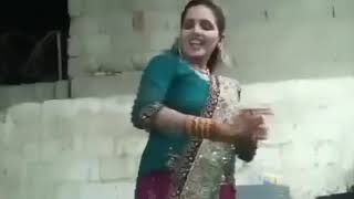 Seema Haider ka old dance video gale me lal t Tai ☺️💓 seemahaider [upl. by Bartolome684]