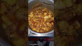 Aloo chicken 🐔🐔 peerajmalrazaqadriofficial motivation subscribe shortvideo [upl. by Yllier]