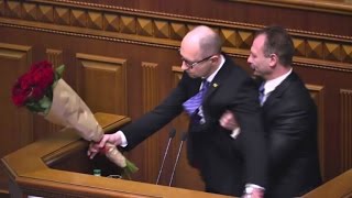 Wüste Schlägerei im ukrainischen Parlament [upl. by Deaner492]