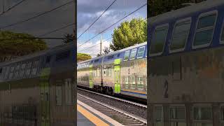 Regionale Trenitalia con E464 174 in arrivo in stazione regionale trenitalia [upl. by Okihsoy]