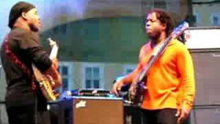 Victor Wooten amp Anthony Wellington duel [upl. by Ttesil991]