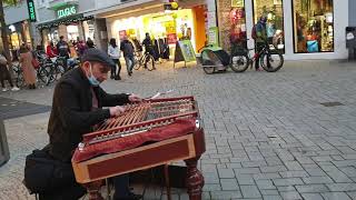 Claudiu Cioc țambal pe stradă Oldenburg Germania Cimbalom street performance Romanian Talent 2 [upl. by Nivrae]