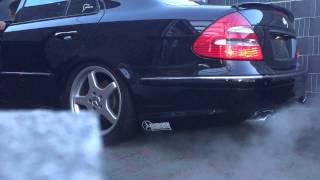 W211 Kaltstart E500 AMG exhaust brutal🔞💯🔚✔️ [upl. by Sigler93]