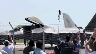 2023 Garmin KC Air Show  Applause for F22 Demo Pilot Captain Samuel quotRaZZquot Larson [upl. by Leifer]