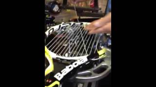 Bespannen tennisracket part4 [upl. by Aim566]