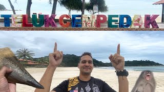 Kuantan Malaysia Teluk Cempedak beach first impressions [upl. by Snyder]