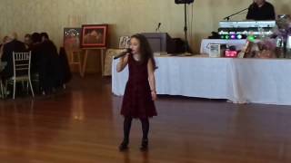 Roberta Battaglia 7 years old singing O Sole mio [upl. by Berrie823]