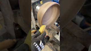 Turning a bowl woodworking woodturning giftideas woodworking customwoodwork functionalart [upl. by Bee847]