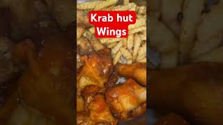 Krab hut wings and fries be bussing bussing 🤤🤤🤤 FtMyers Winglovers [upl. by Neal]