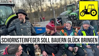 09012024 Berlin Schornsteinfeger bringt Bauern Glück [upl. by Enyamrahs636]