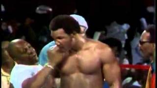 Ali vs Foreman Rumble In The Jungle 1974 Part 3 Of 4 [upl. by Aneerbas]