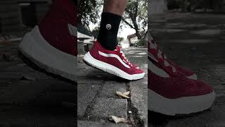 Tênis Vans Ultrarange Vr3 Red [upl. by Uhthna]