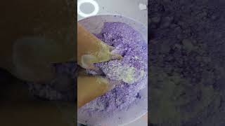 Baby oil and purple powder on gym chalk oddlysatisfying asmr [upl. by Salohci]