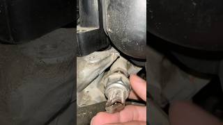 How to Removel fuel pressure sensor mechanic [upl. by Ahsieker]