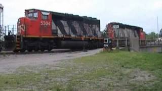 SD402s Notching up [upl. by Nyre755]