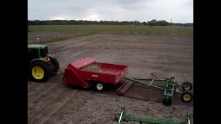 Bermuda Grass Sprigging Bermuda King 6 Row John Deere 6430 [upl. by Gusella]