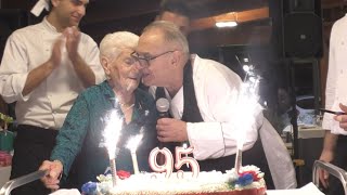 95 anni di Norina La festa nellIsola Felice [upl. by Amery811]