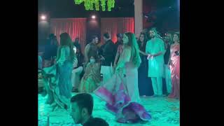 KINZA HASHMI COMPLETE DANCE VIDEO AT SABOOR ALI SHENDI dance weddingseason [upl. by Namurt283]