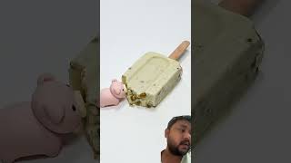 Small pig eating ice cream animation cute pig icecream eatingshow [upl. by Toll]