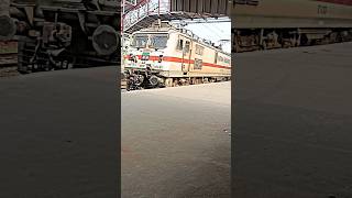 Kripya dhyan dijiye ganga satlaj express train 🚇✅🤣short train mini video [upl. by Vasquez]