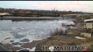 Napoli lago di percolato come la Solfatara  VIDEO ESCLUSIVO ILMATTINOIT [upl. by Anitnuahs]