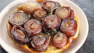 Recette Tarte tatin aux oignons  ZWILLING [upl. by Vitkun]