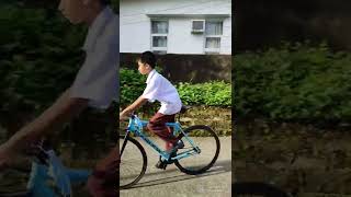 FixieBoy BikeToSchool Whip Skid [upl. by Hnahc]