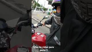 Treta no trânsito com polícia puxou a arma Part1 [upl. by Padget]