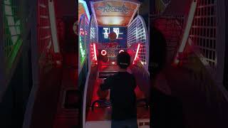 Dylano Wagner playing basketball game subscribe arcade basketball gaming games gameplay [upl. by Hartmann495]