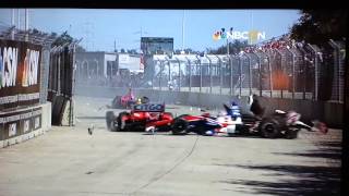 Dario Franchitti crash last lap Houston TX 10613 [upl. by Tergram]