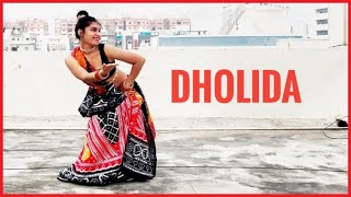 Dholida Dance  Loveyatri  Navrartri Special  Bollywood Garba Choreography  Soumya Syal [upl. by Leibarg315]