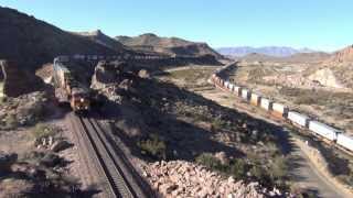 Kingman Canyon AZ BNSF Railfanning Pt 2 [upl. by Adekram264]