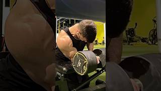 Calisthenics athlete tried bench press for first time [upl. by Notgnimer]