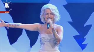 Poli Genova  Твоя Yours LIVE PERFORMANCE 25122017 [upl. by Wenz267]