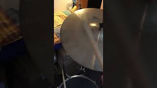 A Zildjian 18quot Thin Crash Hollow Logo [upl. by Asirrac]