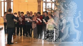 Ein Landfrauenchor zu Besuch in der Bayerischen Staatskanzlei  Bayern [upl. by Epuladaugairam333]