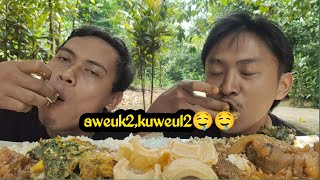 MUKBANG NASI PADANG EMANG PALING ENAK DI KUWEUK2 DI KUWEUL2 [upl. by Haas37]