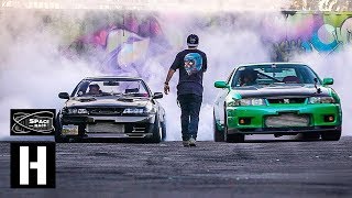 Skyline R33 VS Skyline R32  Space Race [upl. by Marella]