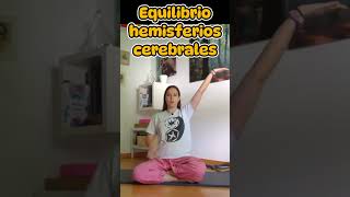 Aprende a equilibrar tus hemisferios cerebrales con este sencillo ejercicio centrokarmadharma yoga [upl. by Arodasi]