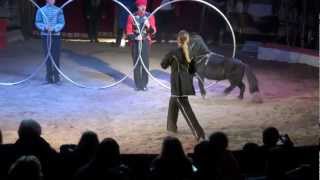 Extrait du Spectacle Formidable 2012 Cirque Samuel Pauwels  Latoya Donnert  Poney [upl. by Barron]