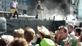 Broilers  Ist da jemand live Southside Festival am 22062014 [upl. by Bianchi]